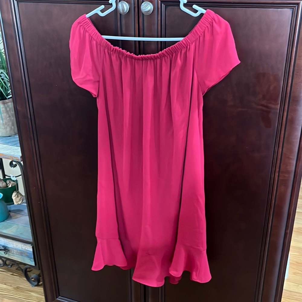 Express Wmns Dress | On or Off the Shoulder | Size: M | Red
